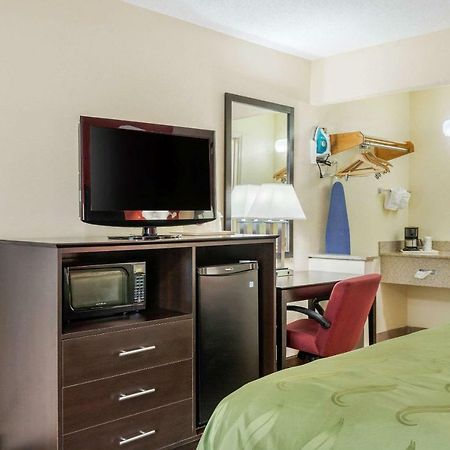 Quality Inn & Suites Λέξινγκτον Εξωτερικό φωτογραφία