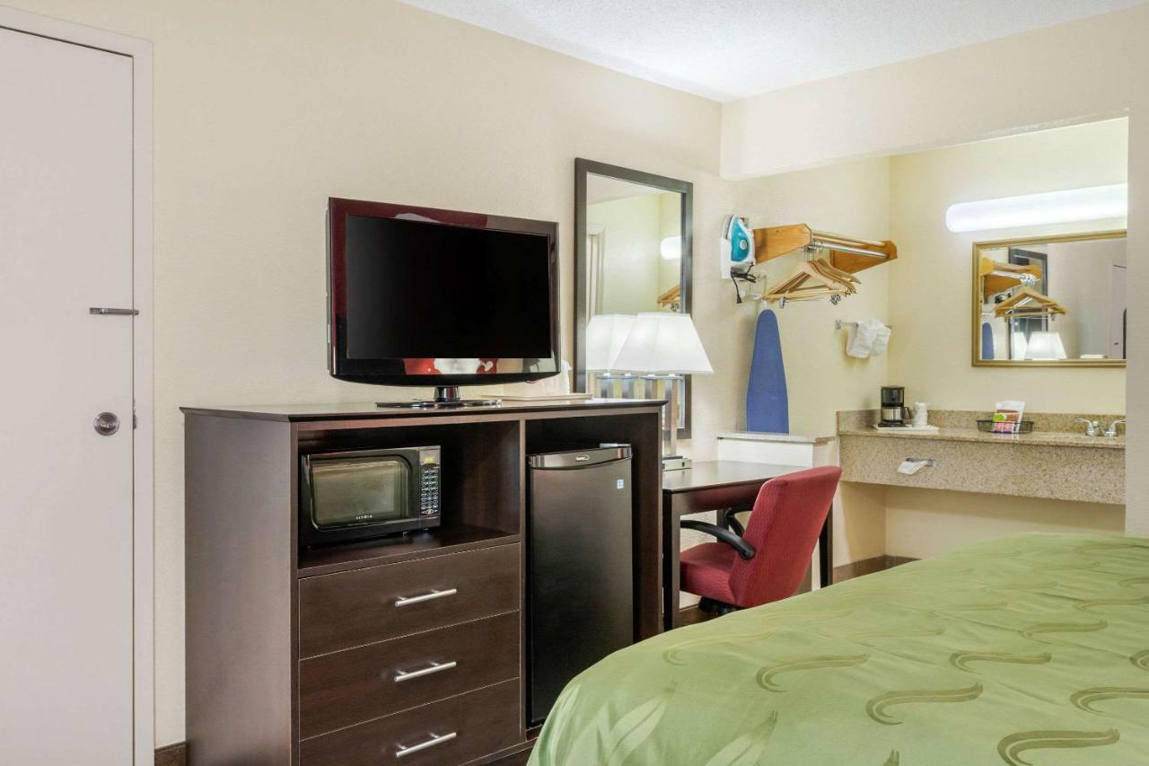 Quality Inn & Suites Λέξινγκτον Εξωτερικό φωτογραφία