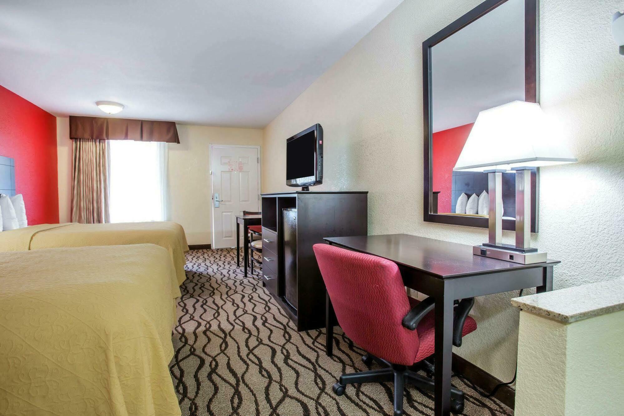 Quality Inn & Suites Λέξινγκτον Εξωτερικό φωτογραφία