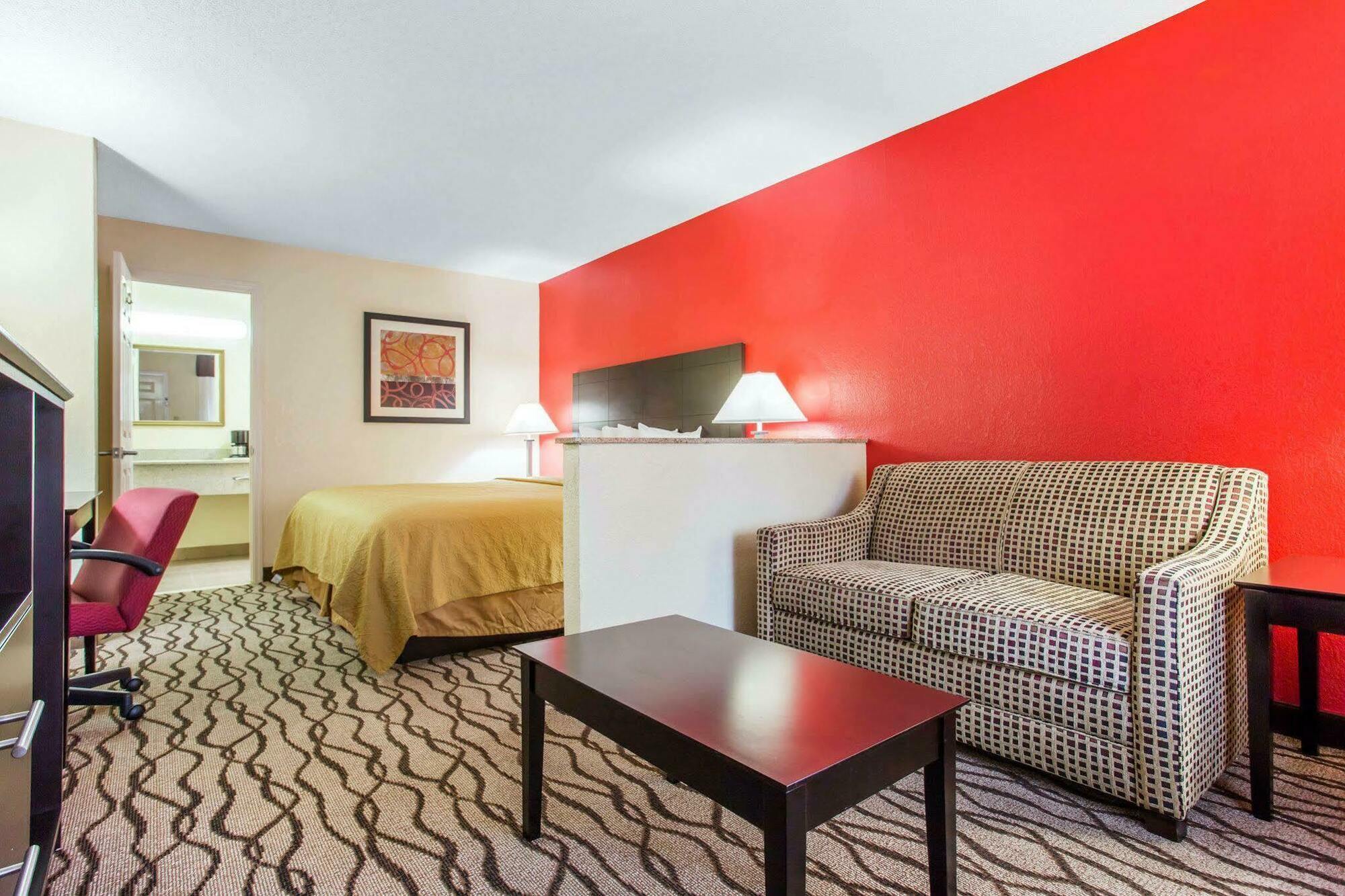 Quality Inn & Suites Λέξινγκτον Εξωτερικό φωτογραφία